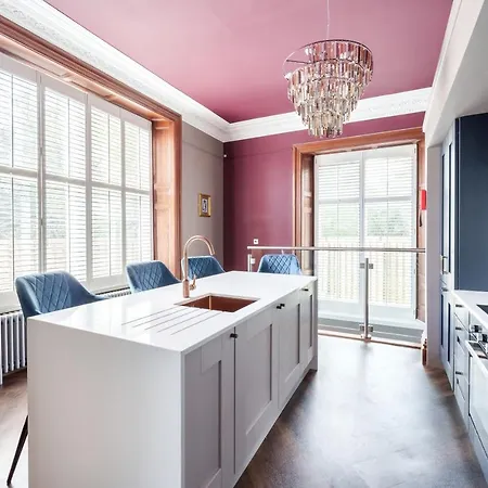 The Governance דירה ווינדרמר