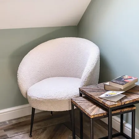 The Governance * ווינדרמר