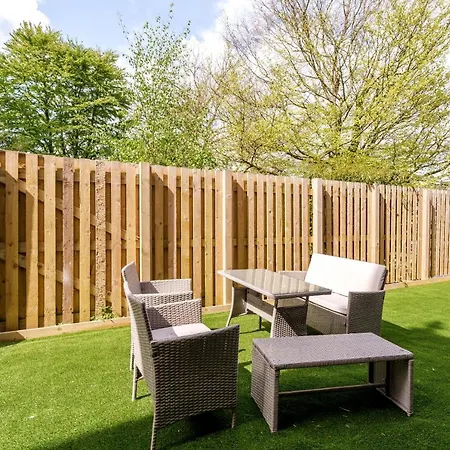 The Governance 公寓 *