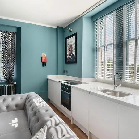 The Governance * 温德米尔