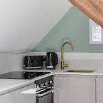 Apartment The Governance Windermere